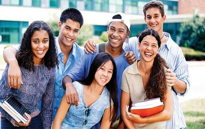 How to Differentiate Between Peer Pressure and Peer Influence